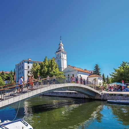 2 Bedroom Lovely Apartment In Crikvenica Exterior photo