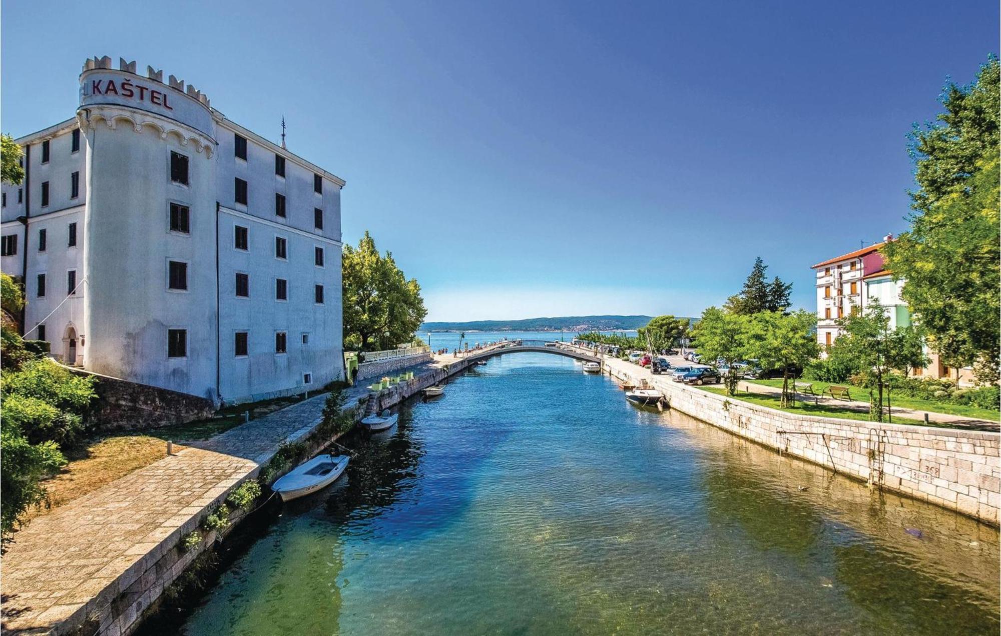 2 Bedroom Lovely Apartment In Crikvenica Exterior photo
